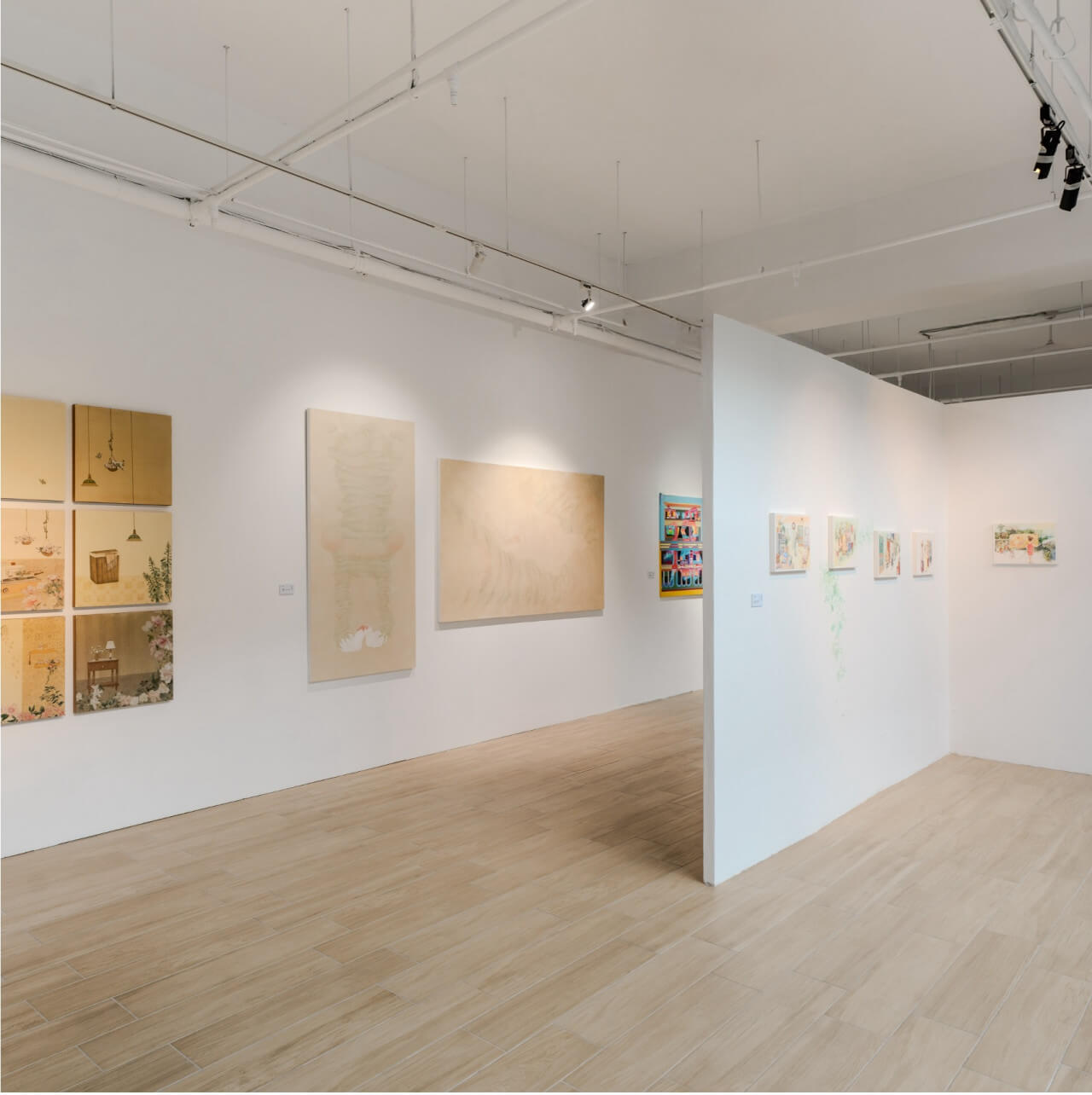 台中沃茲藝術展覽場地租借固定式牆面