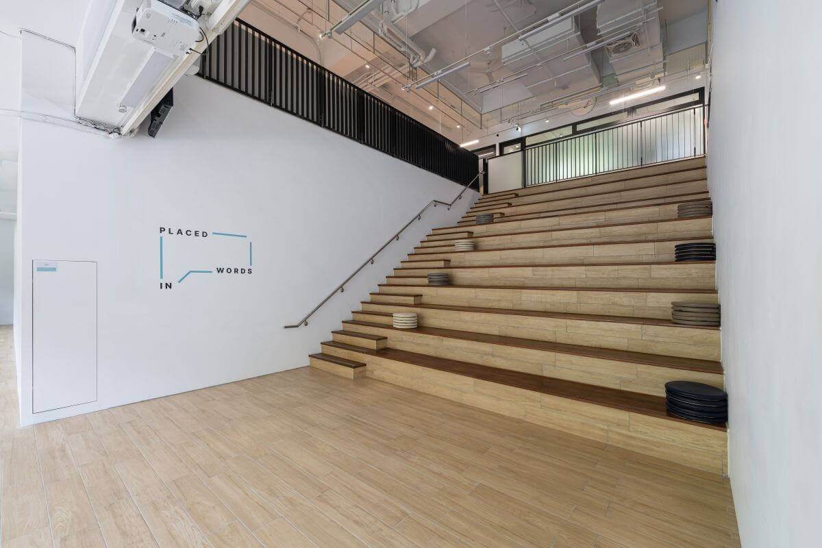 台中桌遊空間站前館靜態階梯