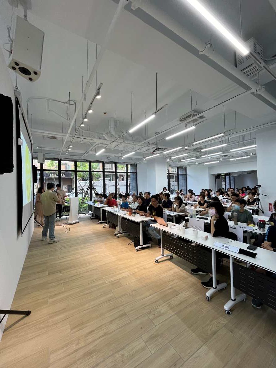 在沃茲站前館舉辦中型會議